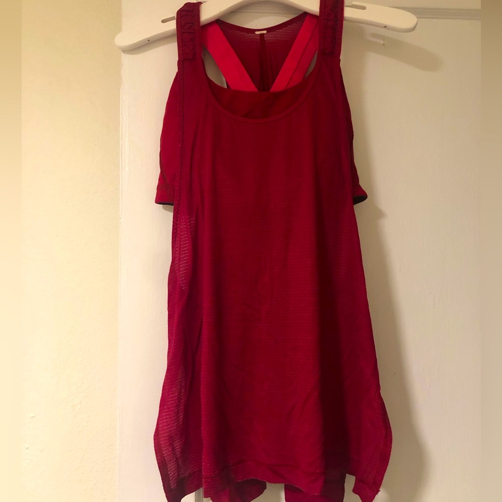 Lululemon stuff your bra running shirt, raspberry red, size 6